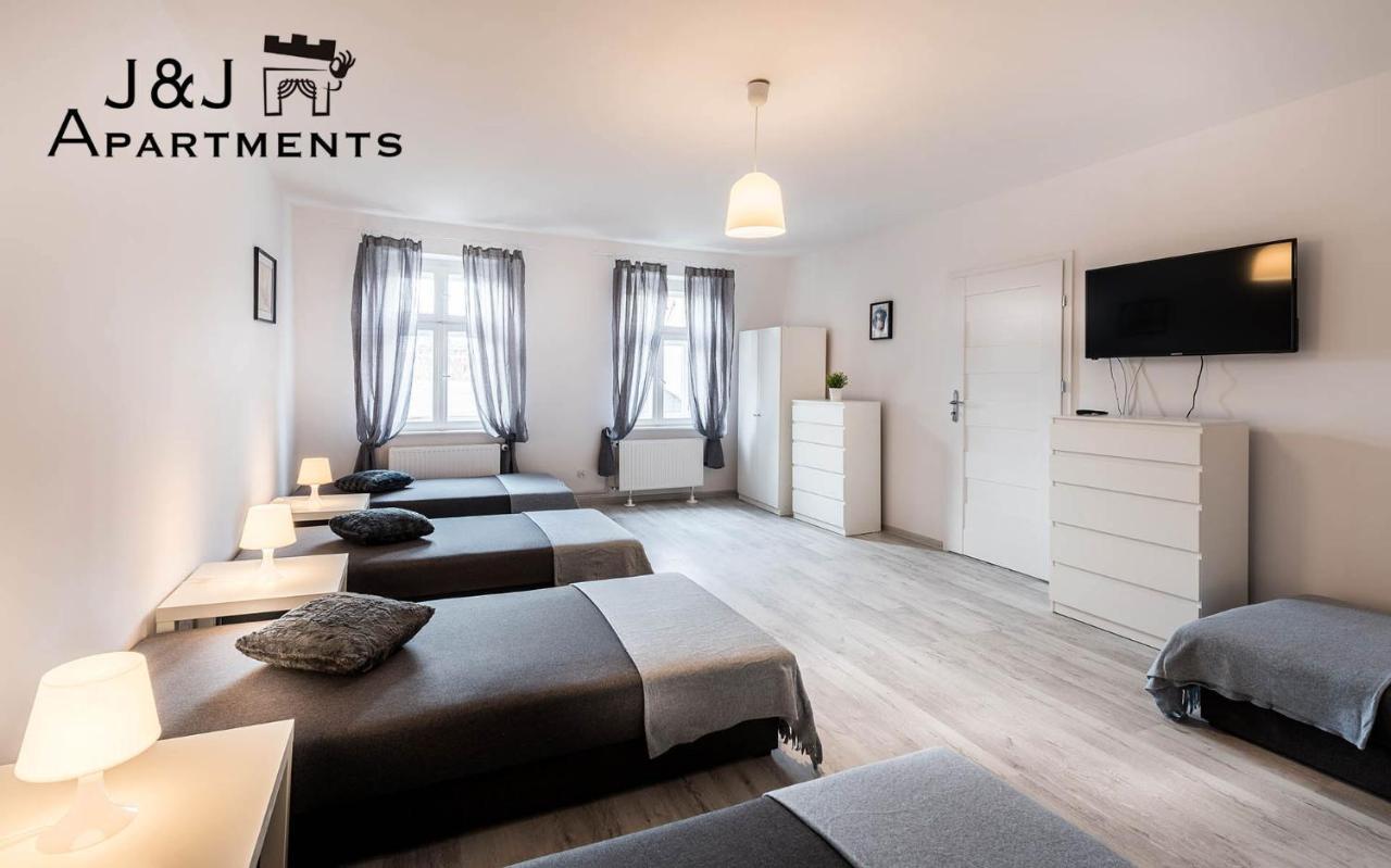 J&J Apartments Lazienna 30 - 12 Торунь Экстерьер фото