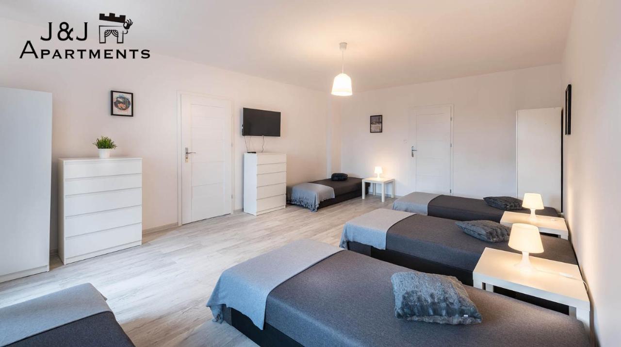 J&J Apartments Lazienna 30 - 12 Торунь Экстерьер фото