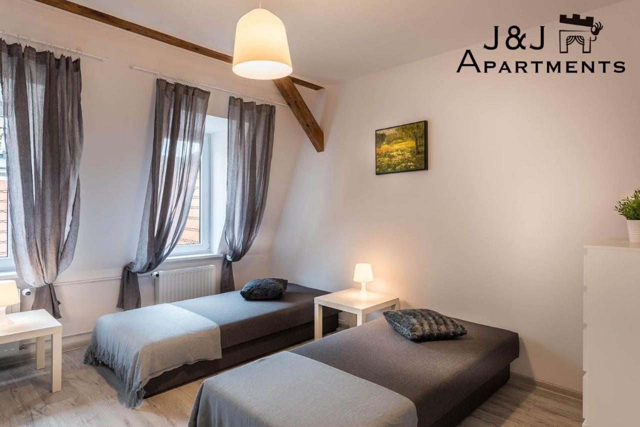 J&J Apartments Lazienna 30 - 12 Торунь Экстерьер фото