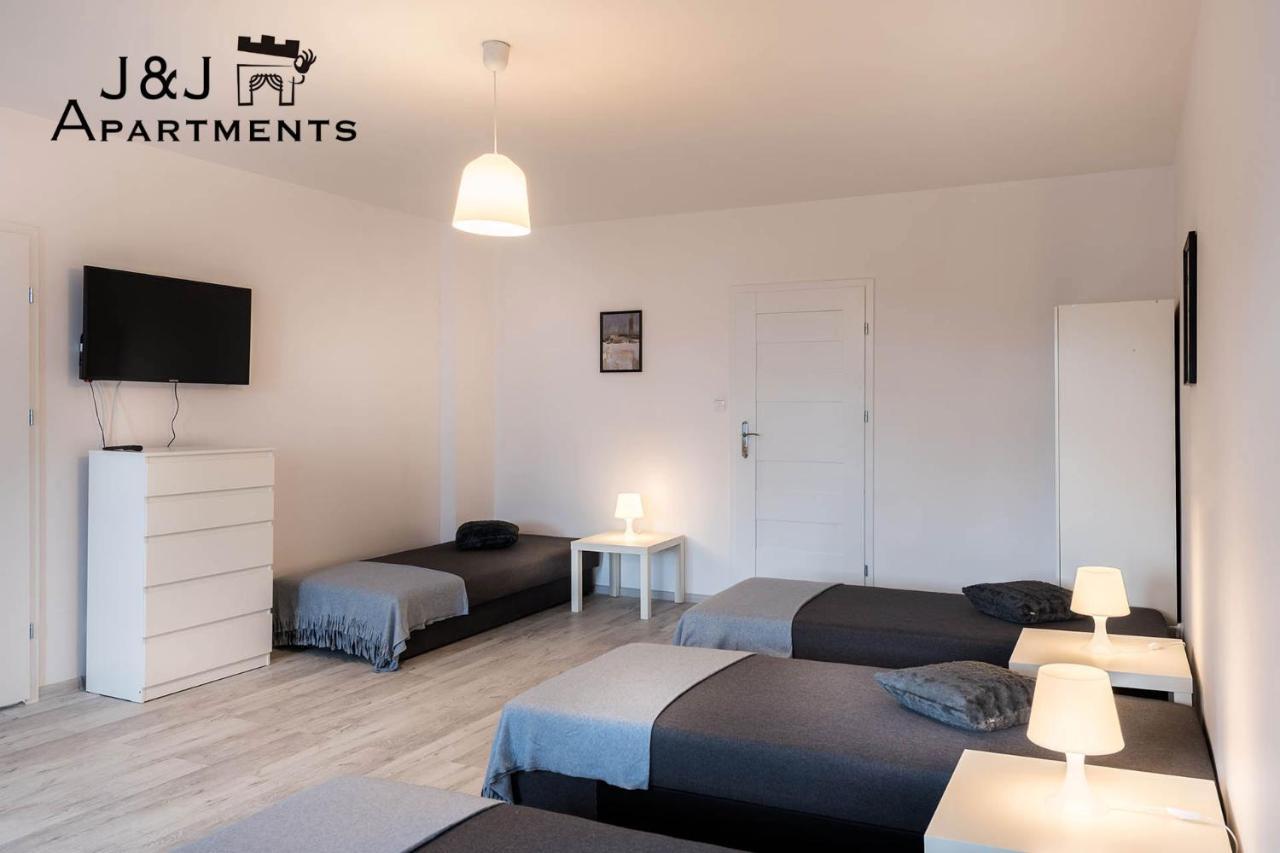 J&J Apartments Lazienna 30 - 12 Торунь Экстерьер фото
